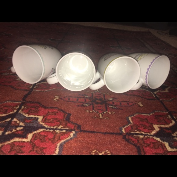 NIB - Nancy Green Cupcake Mugs set! - Picture 4 of 5